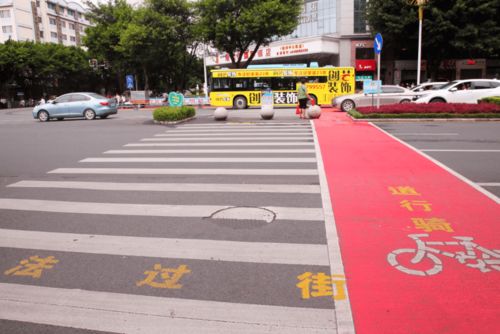 桂林市區21個路口交通設施煥新升級，助力城市暢通與安全